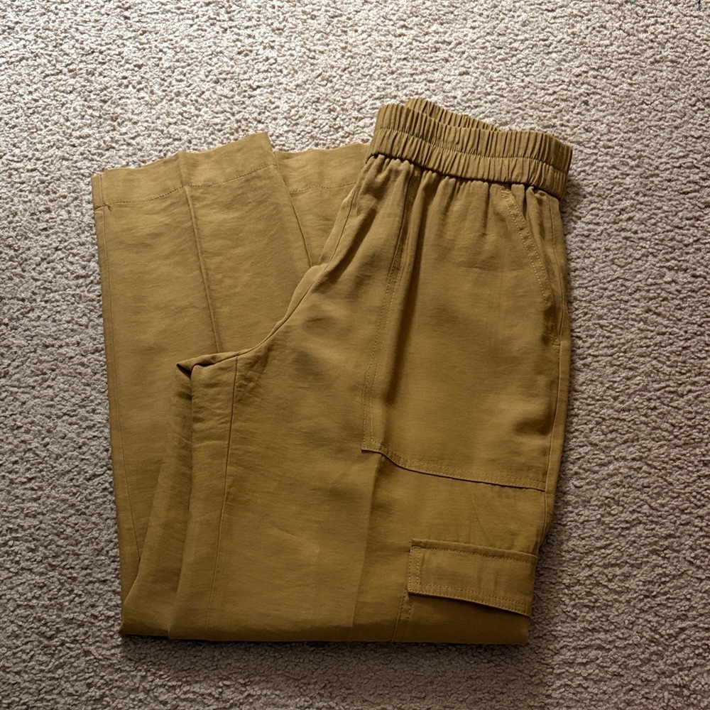 Women’s Brown Cargo Pants